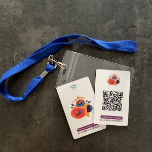 La carte avis Google NFC connectée avec QR code