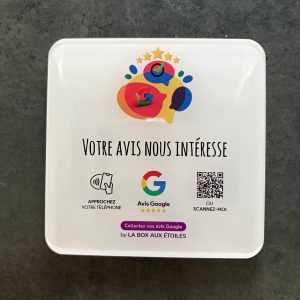 La plaque avis Google NFC connectée avec QR code
